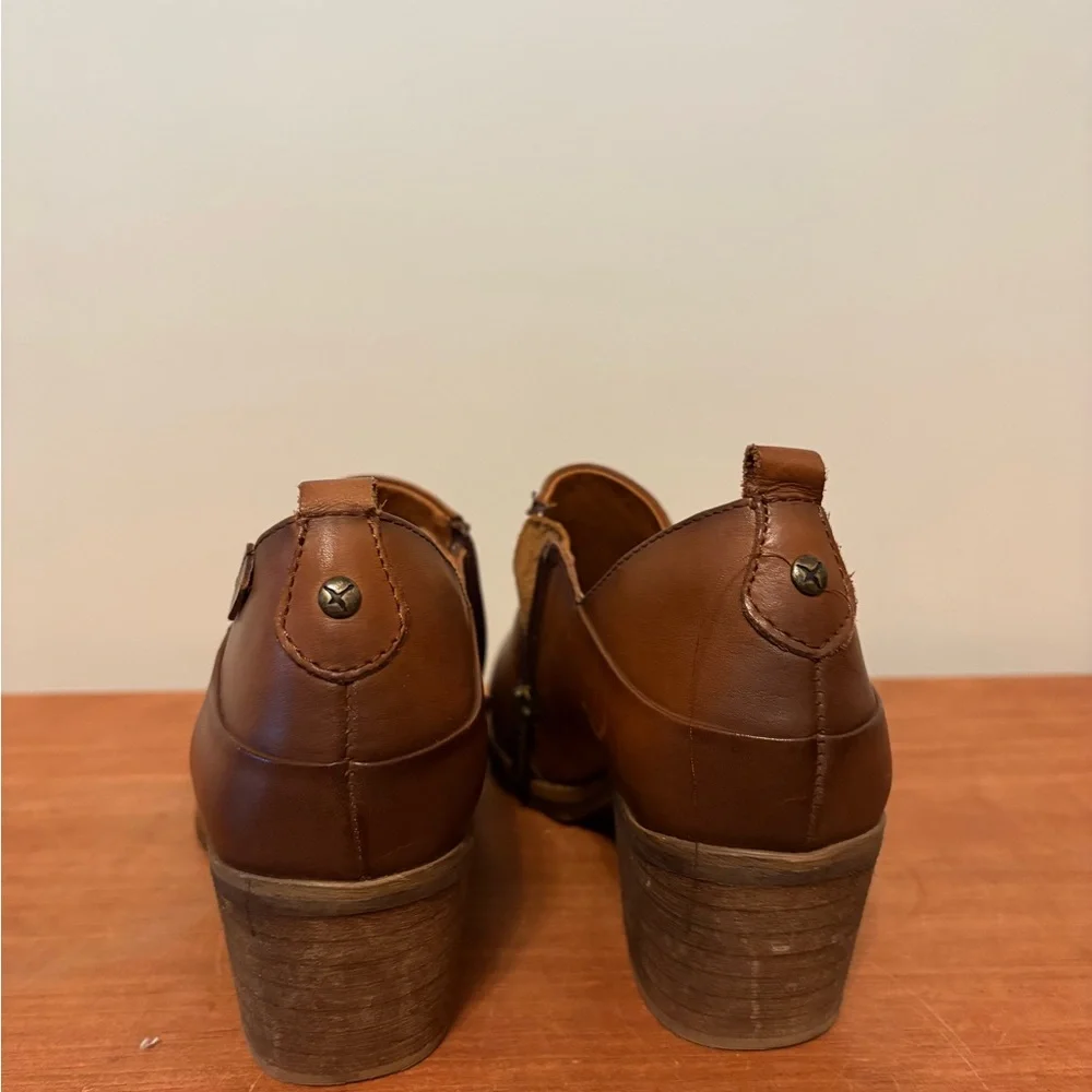 PIKOLINOS Tan Leather Ankle Booties - Picture 4 of 5